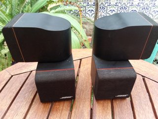 Subwoofer y Satélites Bose