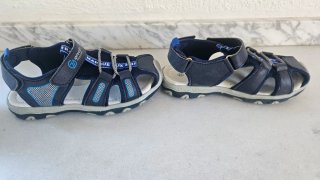Sandalias Oakley niño verano Talla 32