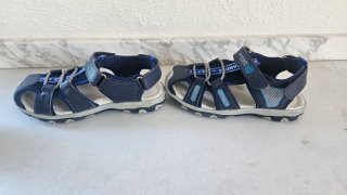 Sandalias Oakley niño verano Talla 32