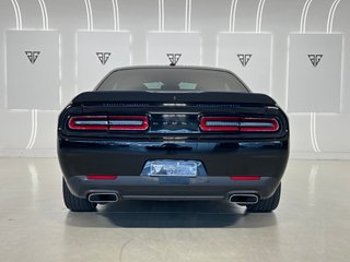 DODGE Challenger R/T 5.7 HEMI V8 381cv Manual