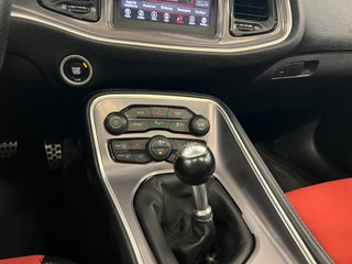 DODGE Challenger R/T 5.7 HEMI V8 381cv Manual
