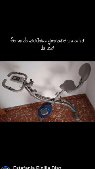 Bicicleta de gimnasio poco uso