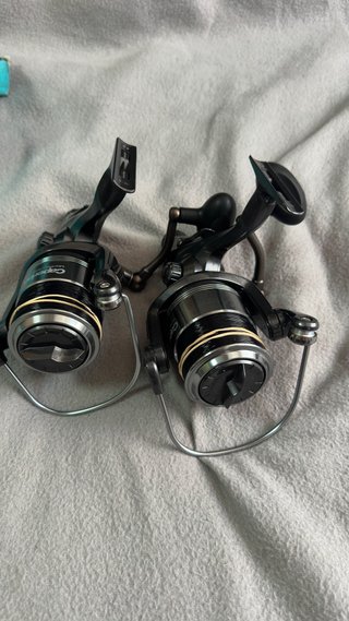 Due mulinelli con baitrunner Caperlan per pesca a carpfishing
