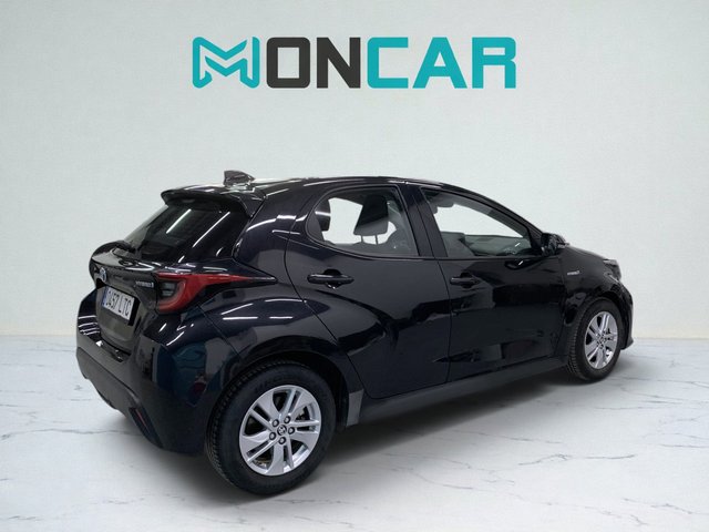 Toyota Yaris 2021