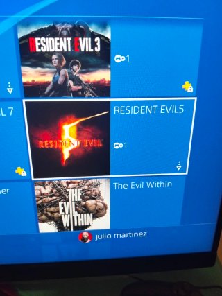 PS4 Slim + Monitor LG 24 + Juegos