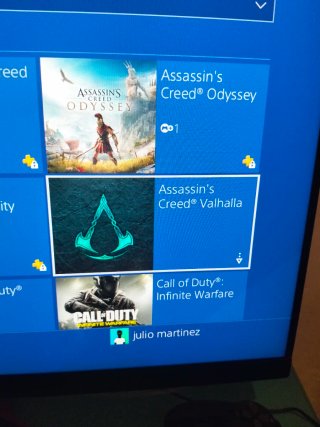 PS4 Slim + Monitor LG 24 + Juegos