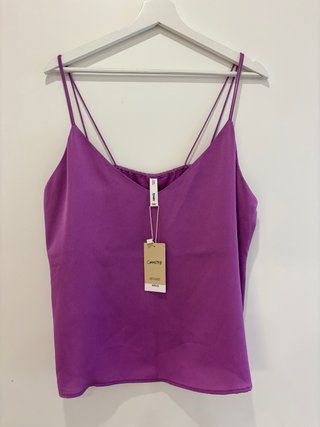 Camiseta tirantes lila Mango