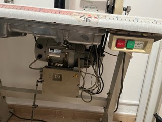 Máquina de coser Juki industrial