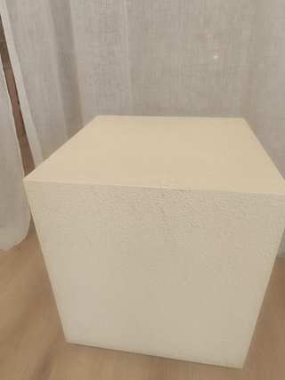Mesa Auxiliar Zara Home Cemento