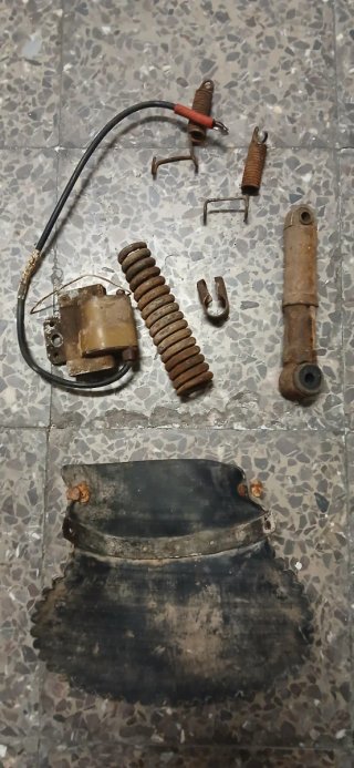 Lote piezas Vespa Faro Bajo
