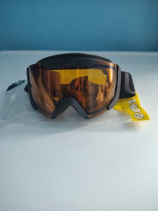 Gafas de esquí con lente naranja