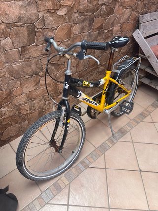 Bicicleta infantil Atala amarilla