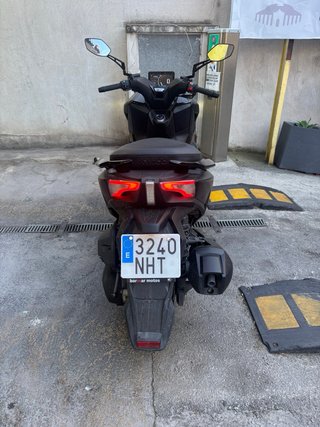 Kymco Super Dink 350 GT TCS Negra vendo o cambio