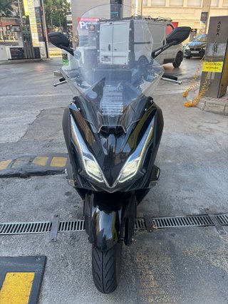 Kymco Super Dink 350 GT TCS Negra vendo o cambio
