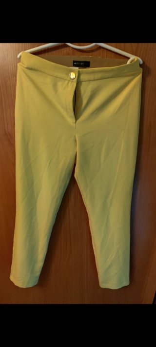 Traje ARGGIDO de mujer amarillo
