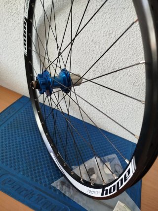 Rueda HOPE Tech DH