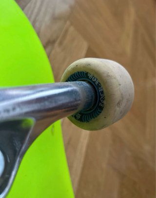 Skate completo verde neón