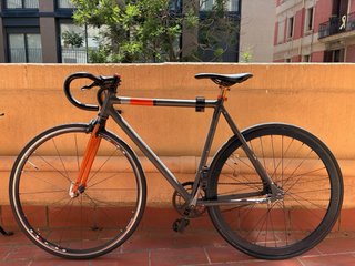 Bicicleta Fixie/Single Speed Gris y Naranja