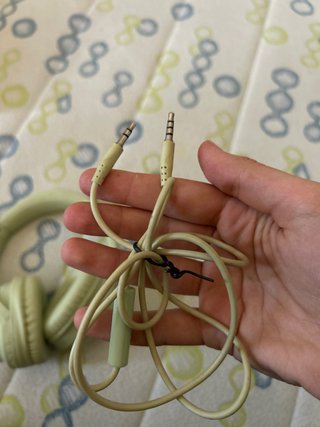 Auriculares verdes