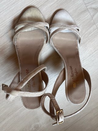 Sandalias blancas Mint & Rose Novia Talla 37