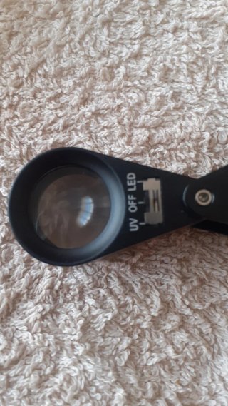 Lupa LED con funda y caja