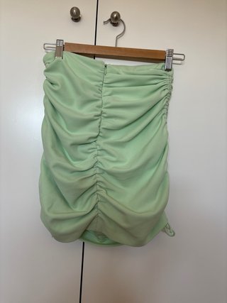 Falda Zara Talla S Verde Fruncida