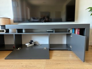 Mueble TV LED Negro y Marrón