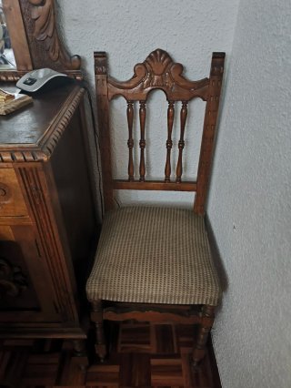 Mueble Comedor, mesa y sillas Madera Tallada
