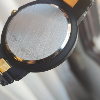 Reloj Dogma Mujer Negro y Dorado