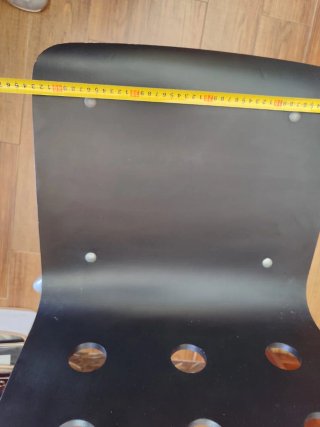 Silla moderna con diseño ventilado