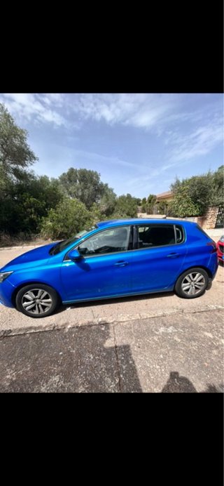 Peugeot 308 2021