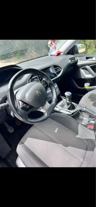 Peugeot 308 2021