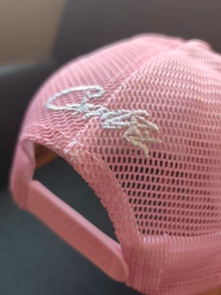 Gorra Corteiz Rejilla Rosa