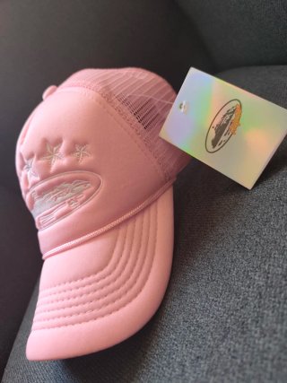 Gorra Corteiz Rejilla Rosa