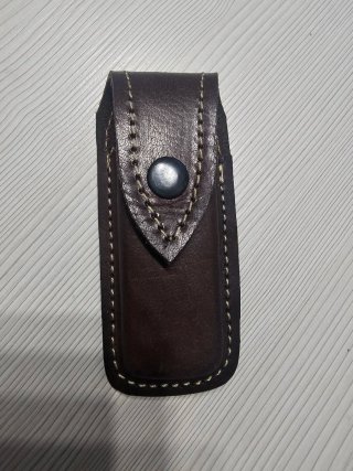 Acero de damasco de bolsillo con funda de cuero