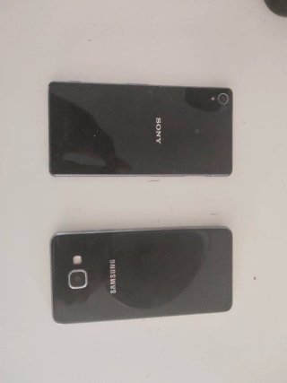 Tablet y 2 móviles rotos