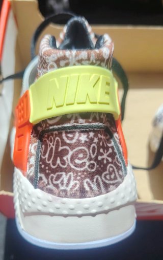 Nike Huarache run 37.5