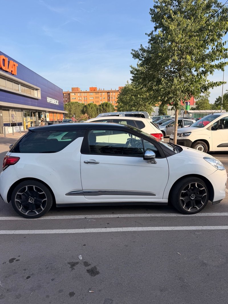 Citroen DS3 2011 - foto 1