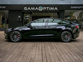 Tesla Model 3 Performance AWD