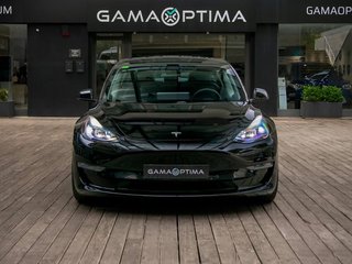 Tesla Model 3 Performance AWD