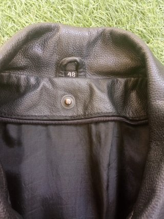 Chaqueta Bomber Cuero Negra