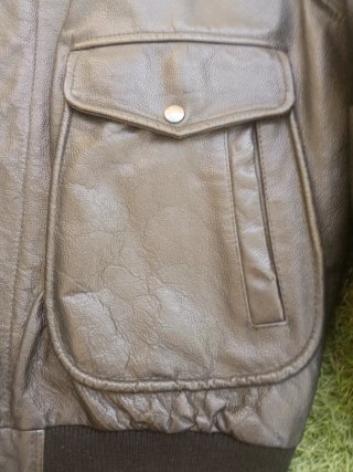 Chaqueta Bomber Cuero Negra