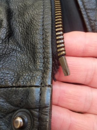 Chaqueta Bomber Cuero Negra