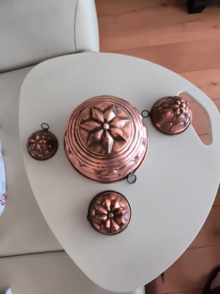Juego 4 moldes cobre repostería