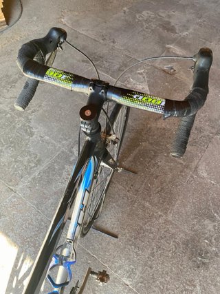 Bicicleta de carretera BH