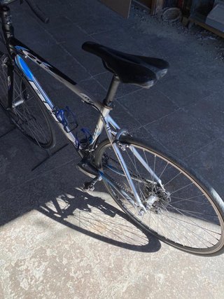 Bicicleta de carretera BH