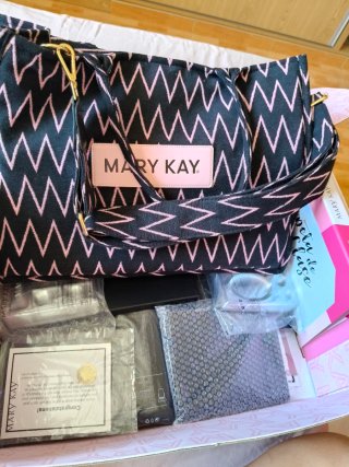Lote Mary Kay: Bolso + 6 Espejos + Accesorios