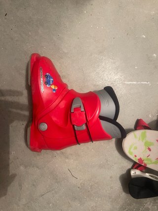 Esquís y botas infantiles 6 años