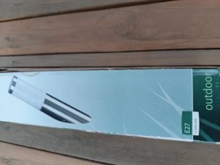 Lámpara exterior metal y plástico