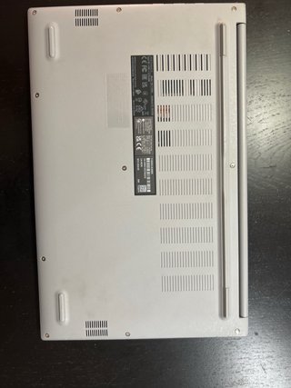 Asus Vivobook 15 i5 1335 Argento